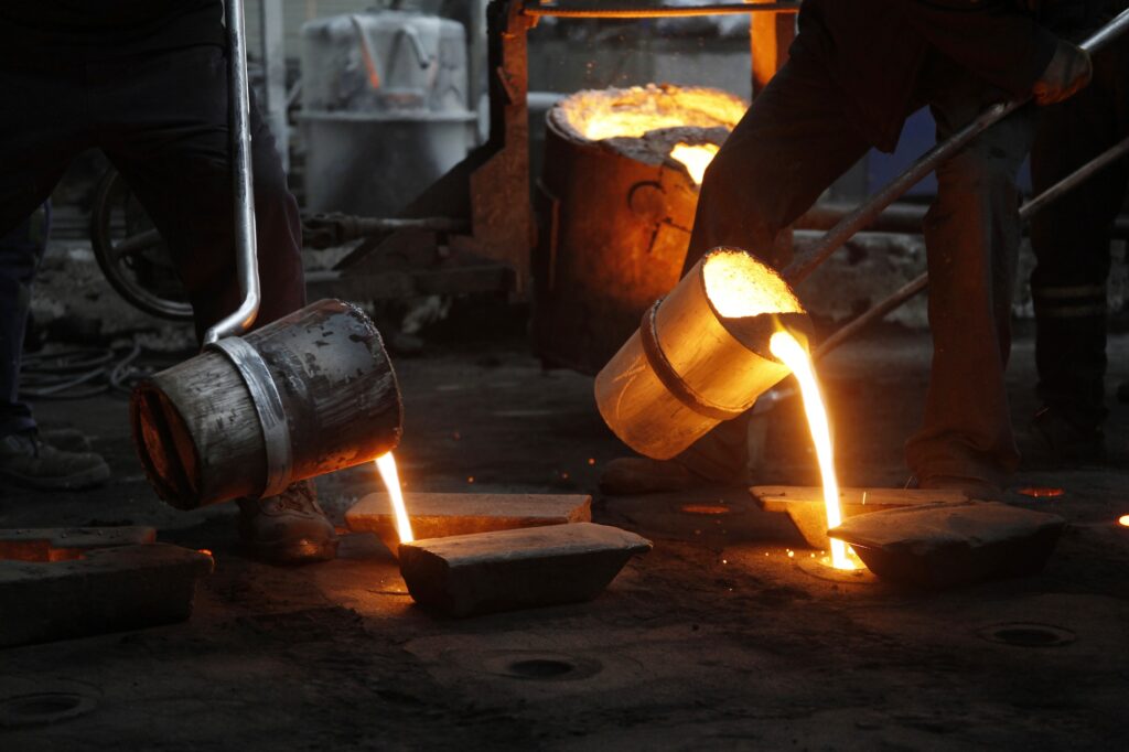 Liquid Molten Steel Industry