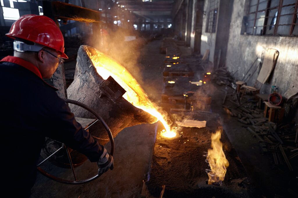 Working in cast iron foundry